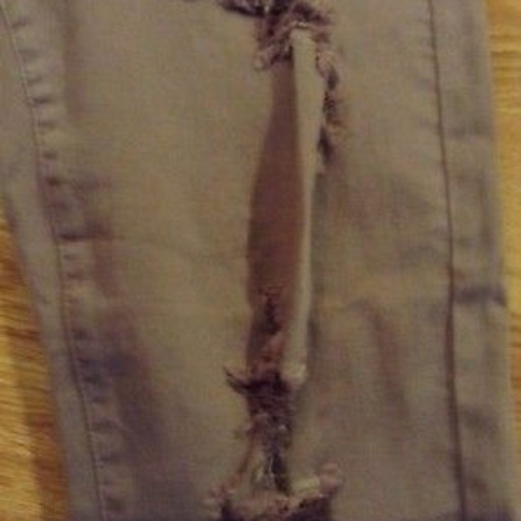 FASHION NOVA LAVENDER JEANS SIZE 11 - Picture 7 of 8