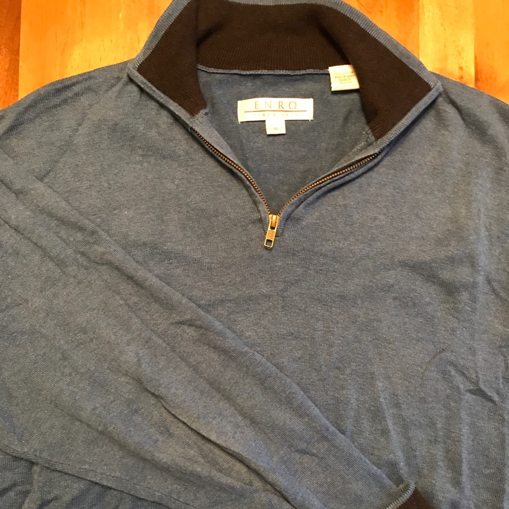 Men's XL Enro blue sweater.
