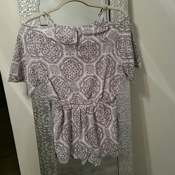 Epic Threads romper - Picture 2 of 3