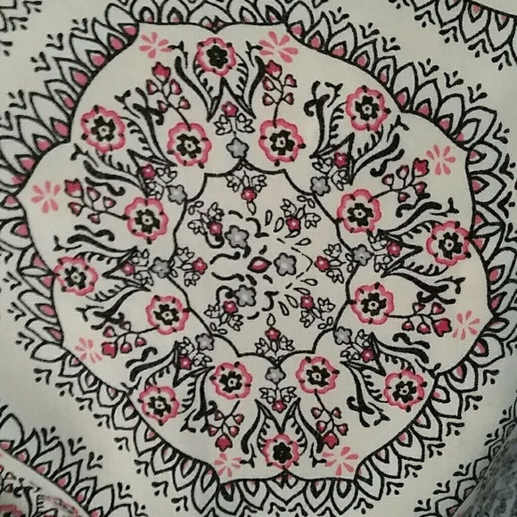 Epic Threads romper - Picture 3 of 3