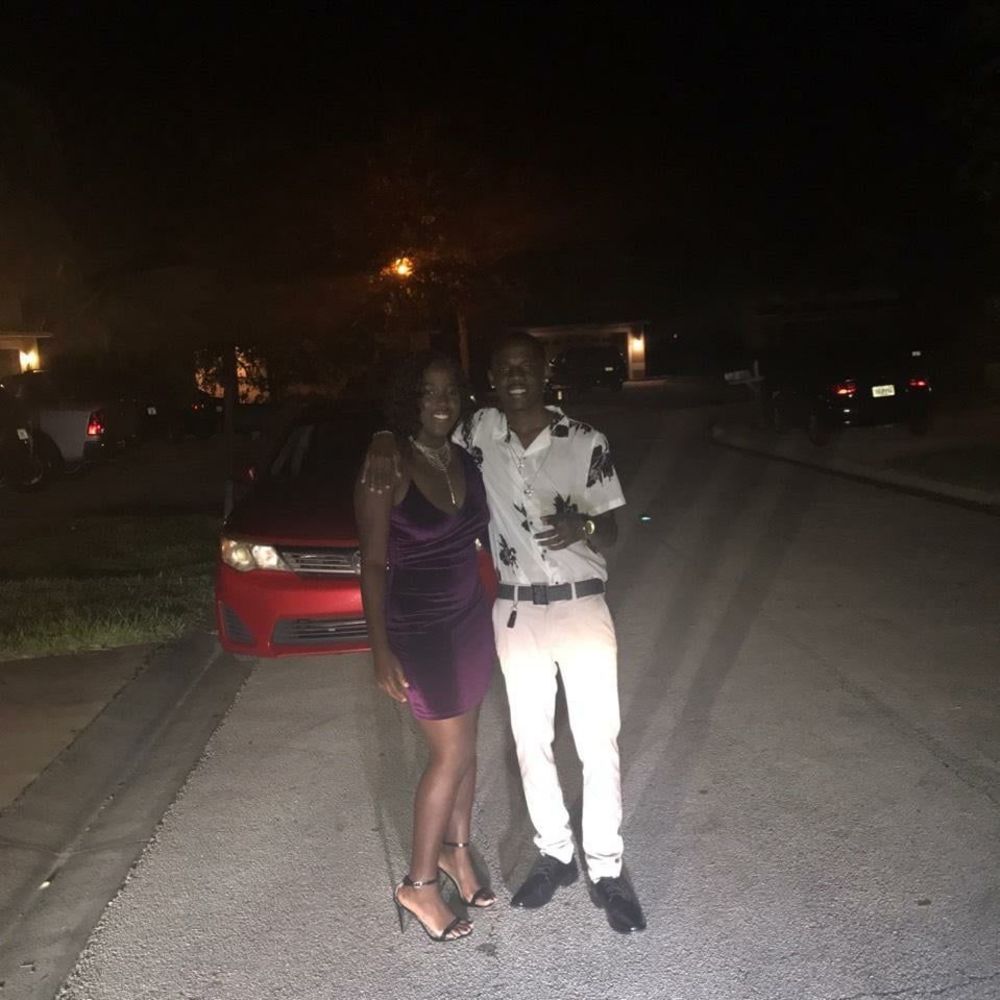 Meet your Posher, Carlisa