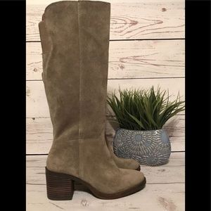Lucky Brand Grey Boots,l