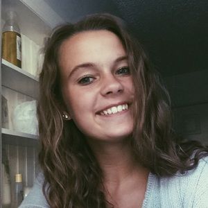 Meet your Posher, Jillian