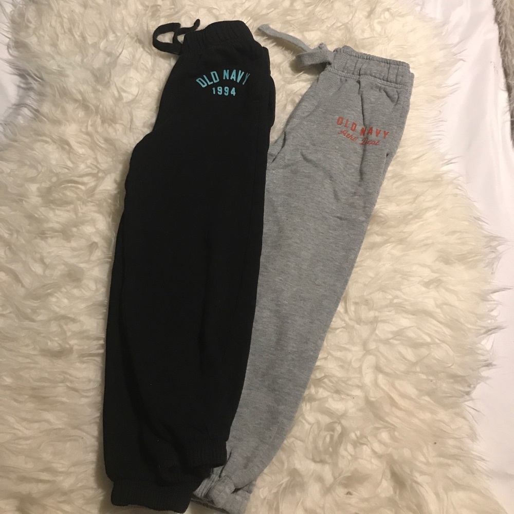 2 pairs of boys sweatpants