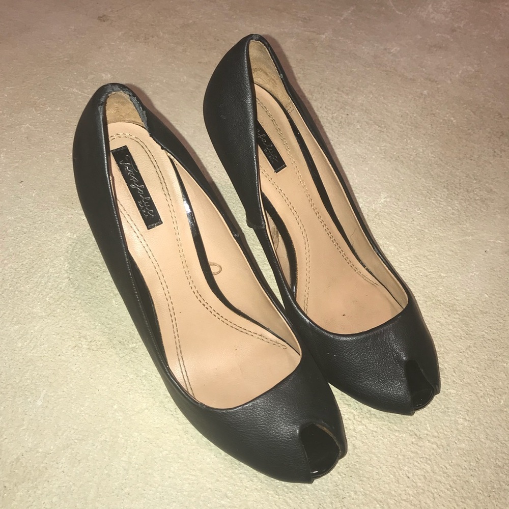 Zara Black Basic Heels