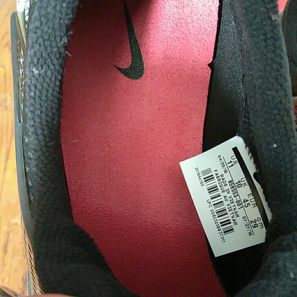 Shoes - Picture 4 of 4