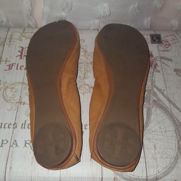 Tory Burch Leather Flats - Picture 4 of 4