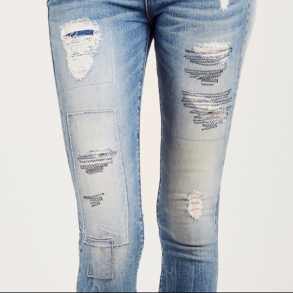 HOST PICK! AND sold out on True Religion site - Picture 4 of 4