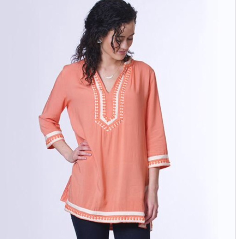 NWT Kevia Tunic