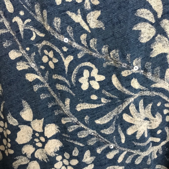 Long, (one size) H&M tee - Picture 2 of 4