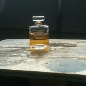 Allure Chanel Perfume