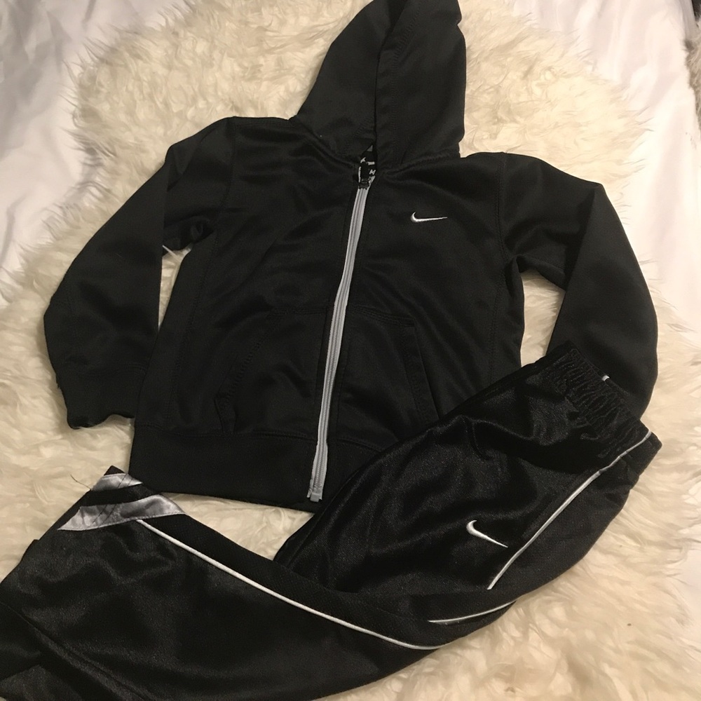 Boys Thermafit hoodie and thin track pant