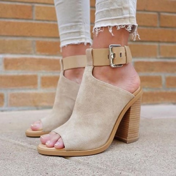 light tan suede booties