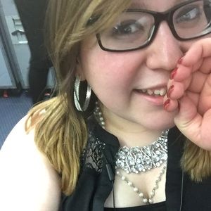 Meet your Posher, Nat