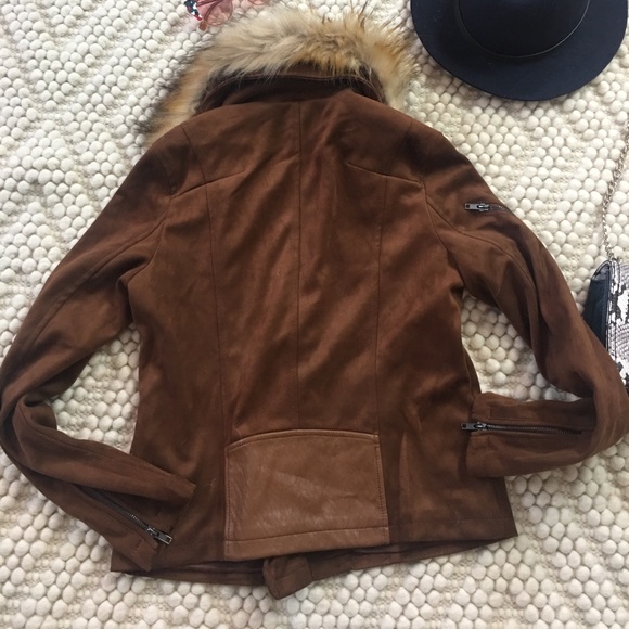 John + Jenn by Line. Hudson Suede Moto Jacket - Picture 8 of 8