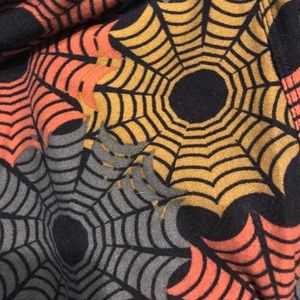 Gently used spider web lularoe leggings