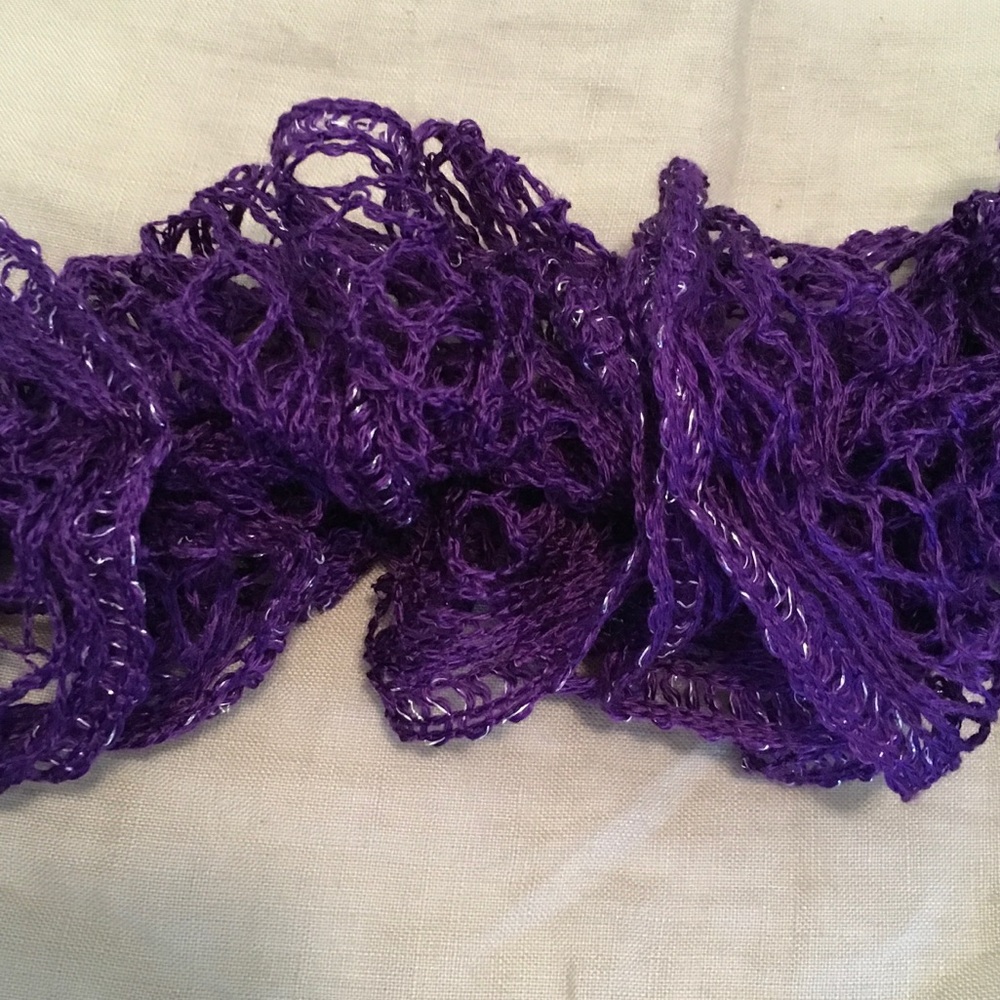New Hand Knitted Purple/Silver Lacy Boa Scarf - Picture 4 of 4
