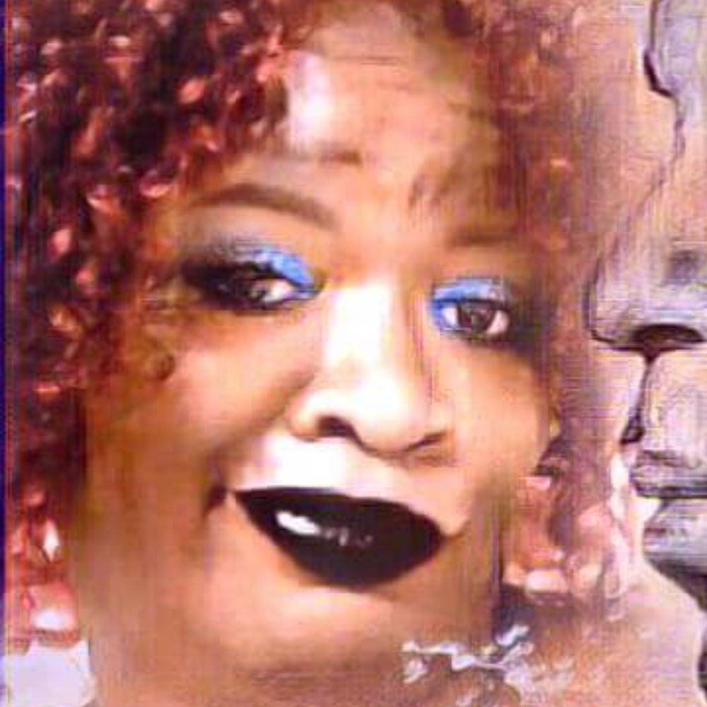 Meet your Posher, Cornelya