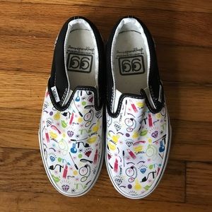 Vans special edition flats skate tennis shoes