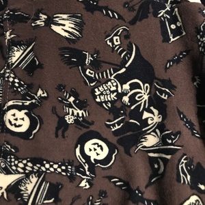 Gently used trick or treaters lularoe leggings