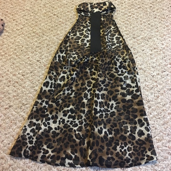 Cute open back tank - Picture 2 of 2