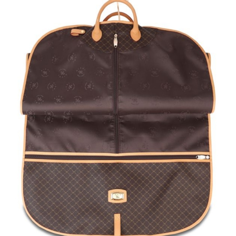 Rioni garment bag