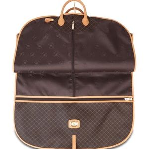 Rioni garment bag