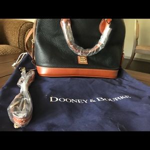 NWT Dooney & Bourke Zip Zip Satchel