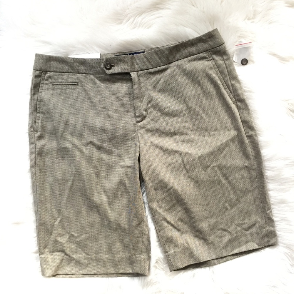 NWT GAP Straight Shorts Women's sz 10