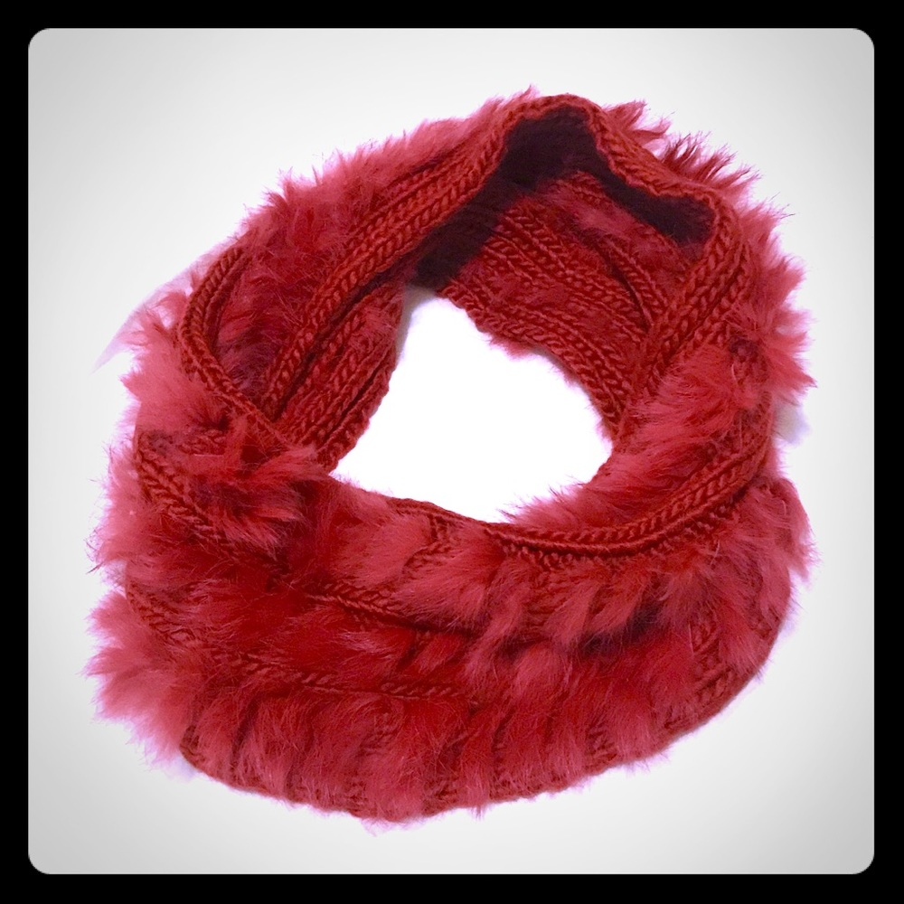 Vince Camuto knit neckwarmer with real rabbit fur.