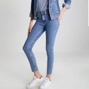 Levi's Vintage High Rise Ankle Skinny