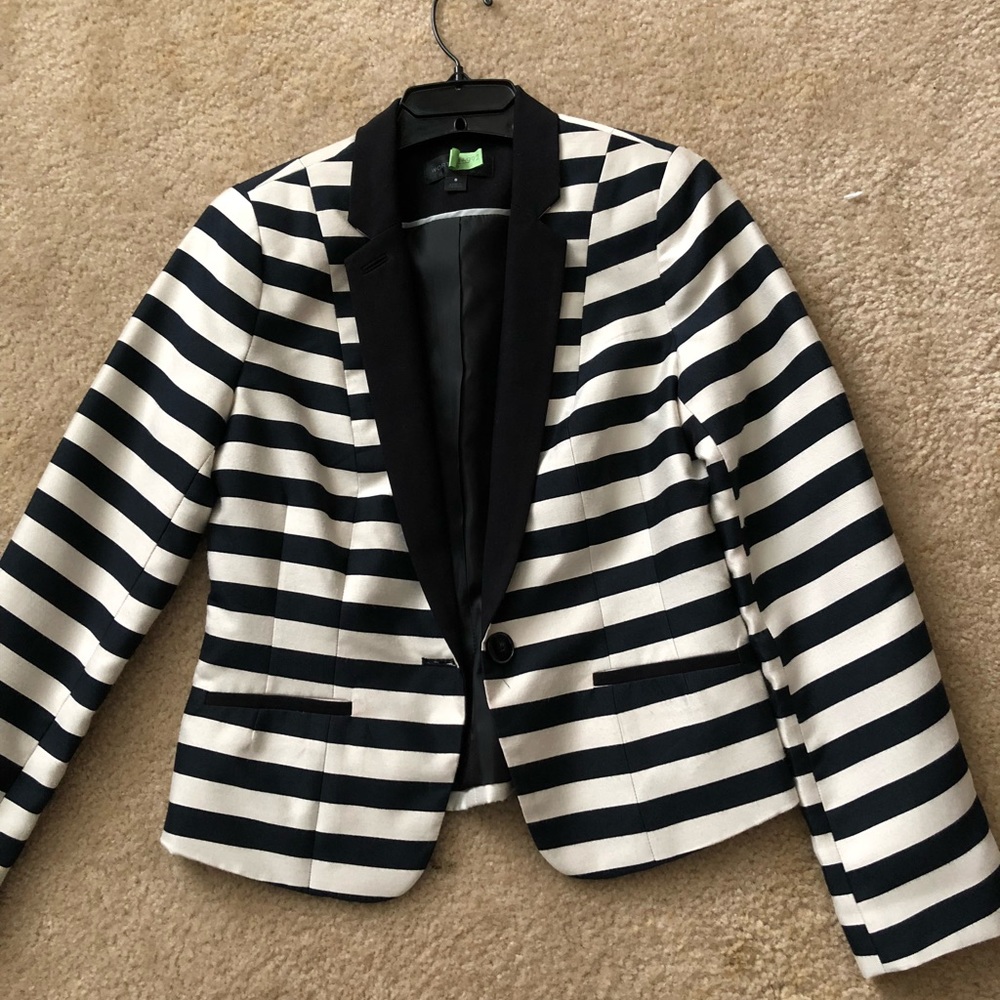 Dressy Suit Jacket