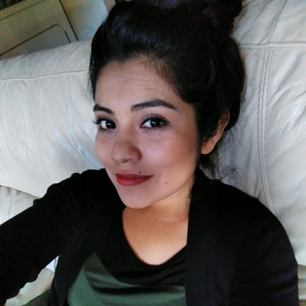 Meet your Posher, Perla