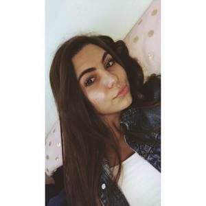 Meet your Posher, Valentina