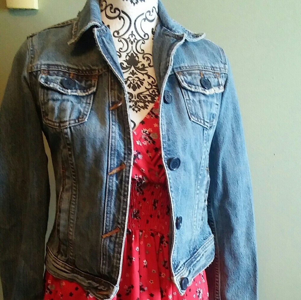 American Eagle outfitters mean jacket