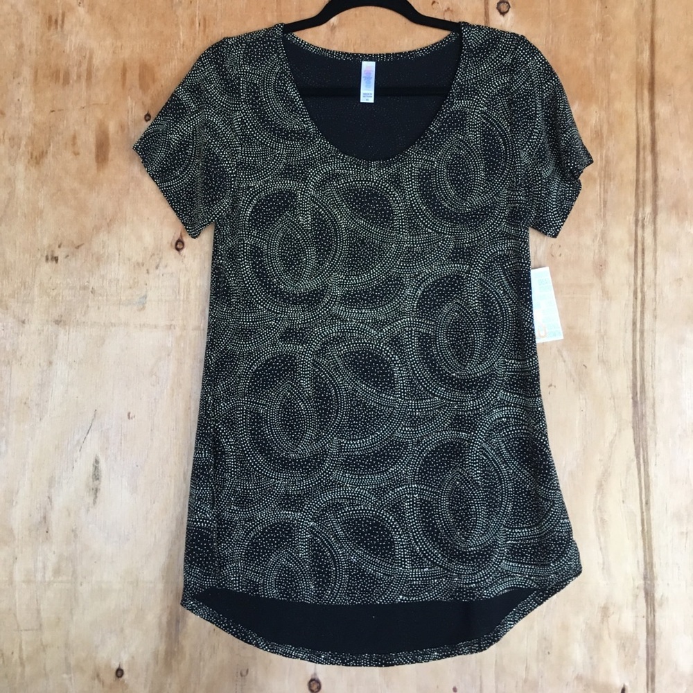 Lularoe Classic T top