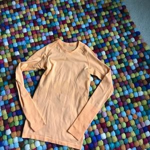 Lululemon Long Sleeve Swiftly