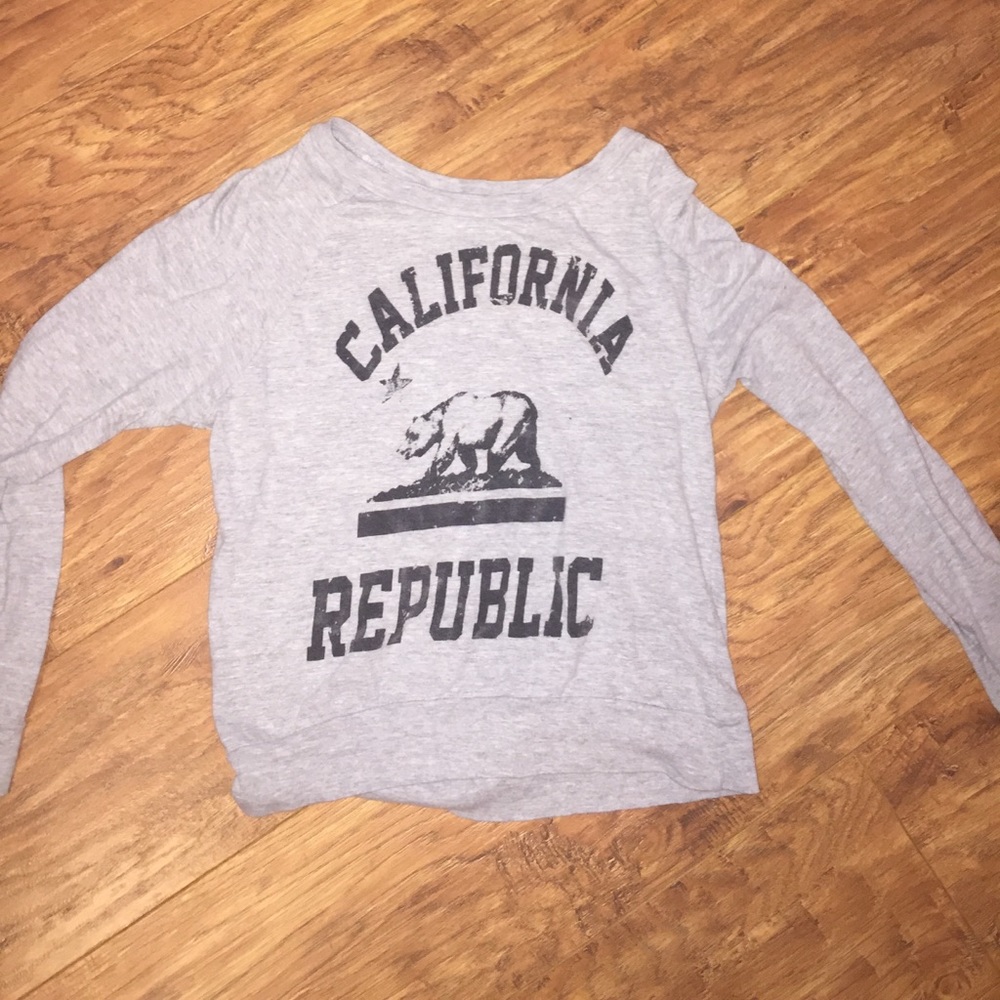 Long graphic tee