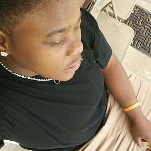 Meet your Posher, Robyn