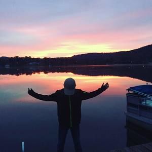 Meet your Posher, Christopher