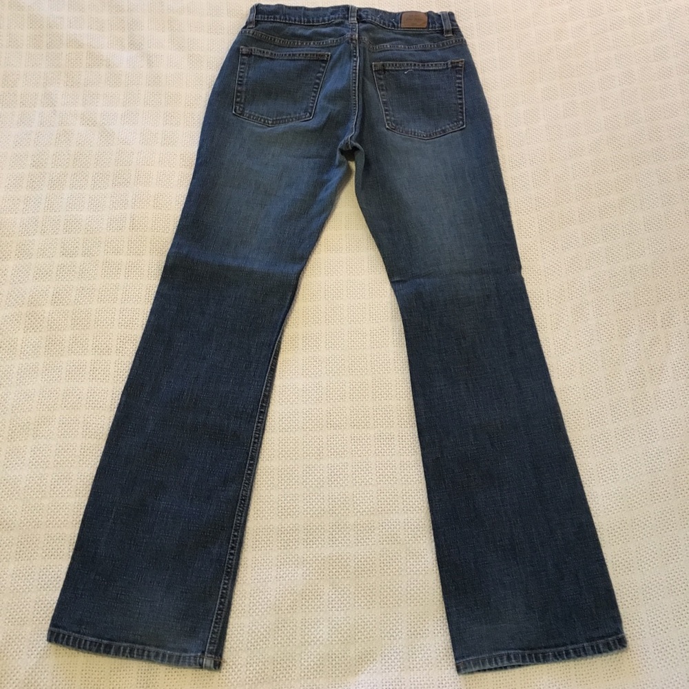 Old Navy Low Waist Boot Cut Jeans 6 Short