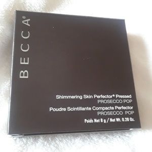 Becca Shimmering Skin Perfector Highlighter