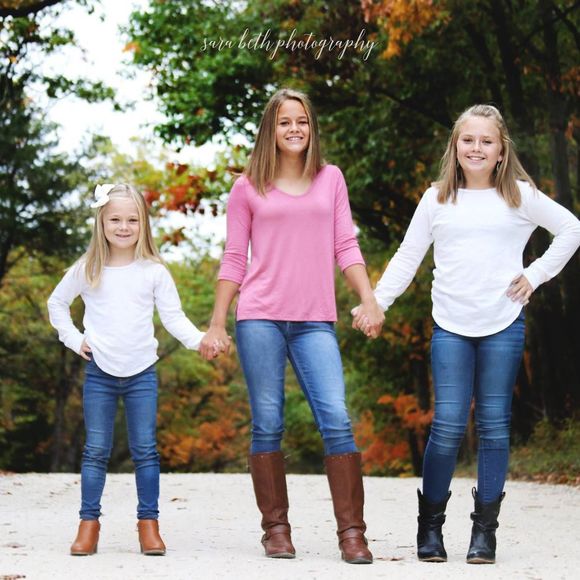 Meet your Posher, Leah - Picture 1 of 1