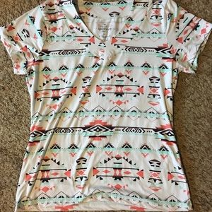 Super soft Aztec print shirt