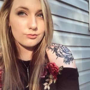 Meet your Posher, Julie