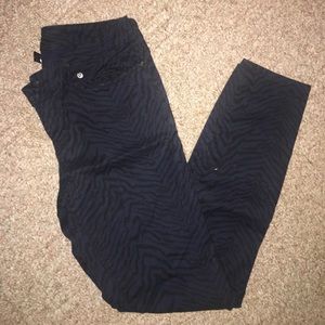 Express black and blue animal print jean legging