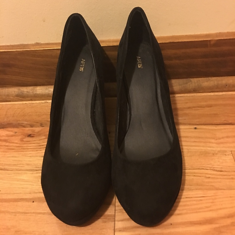 Apt9 Black wedge shoes