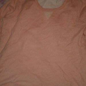 Long sleeve sweater/shirt