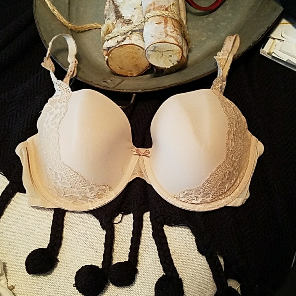 Like new Victoria's Secret Angels bra