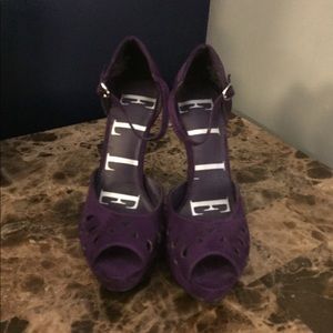 Purple opened toe heel